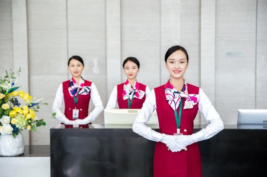 深圳保利物業(yè) 榮獲“2019物業(yè)服務(wù)企業(yè)綜合實力500強”，書寫物業(yè)管理新篇章